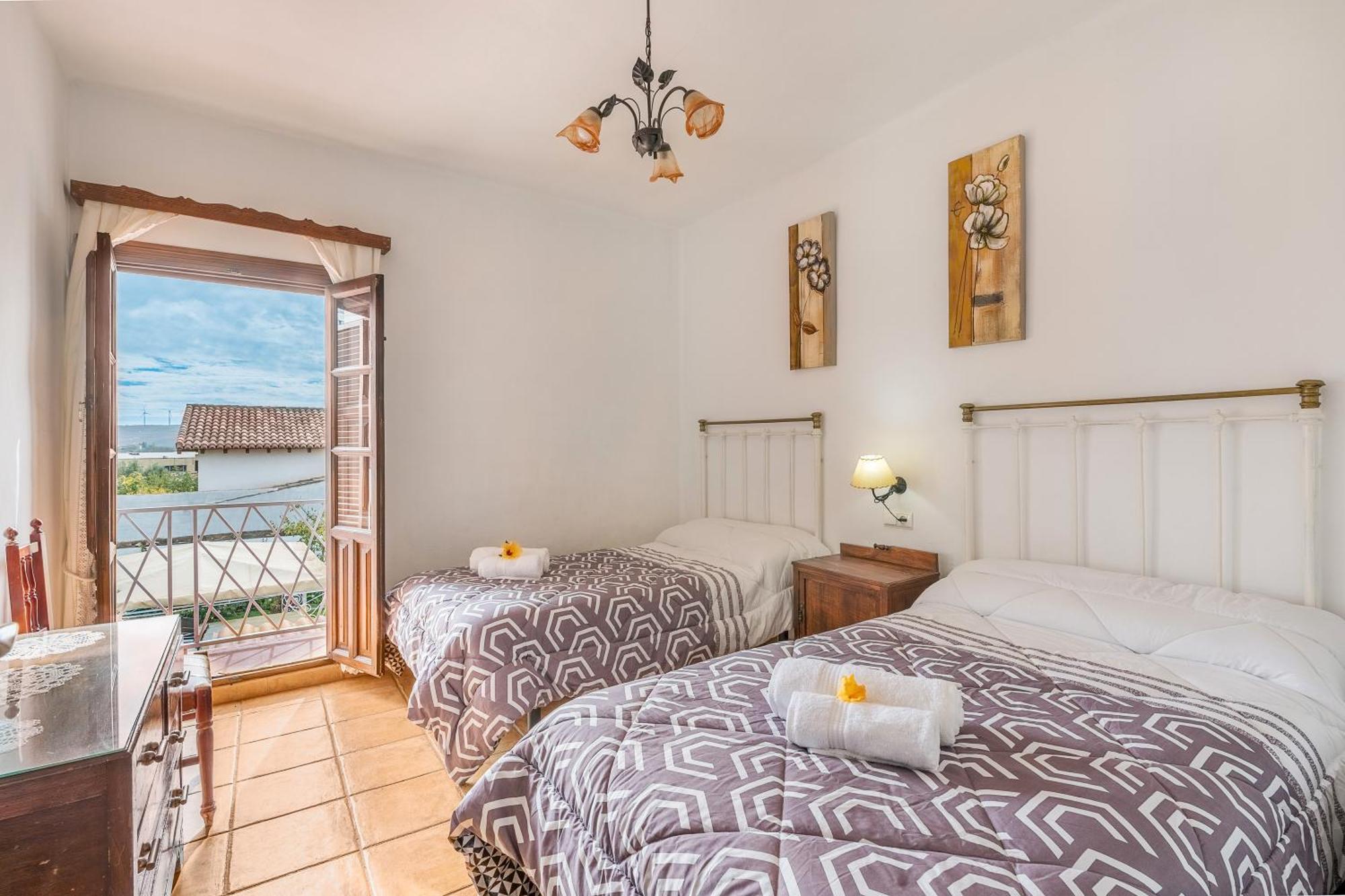 Cortijo El Almimbral Guest House ดูรคัล ภายนอก รูปภาพ