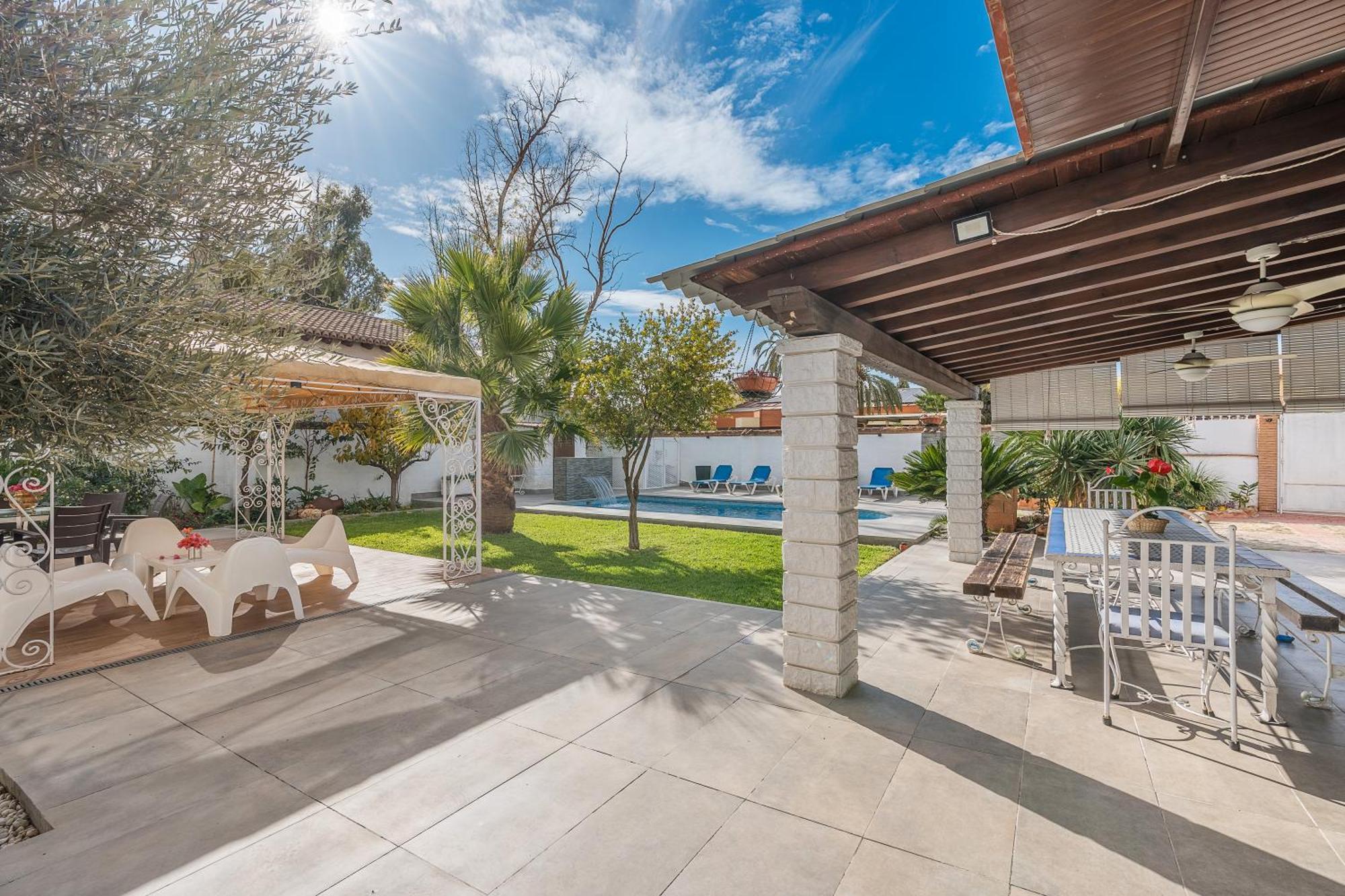 Cortijo El Almimbral Guest House ดูรคัล ภายนอก รูปภาพ